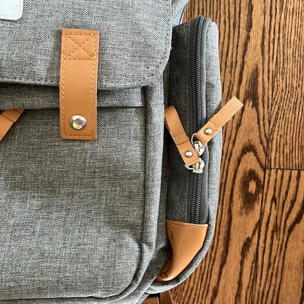 Grey and Leather diaper bag with striped lining - Picture 2 of 8